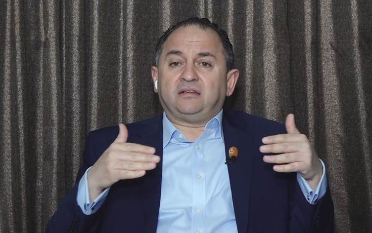 نائب: رواتب إقليم كوردستان ستُعادل مع رواتب العراق