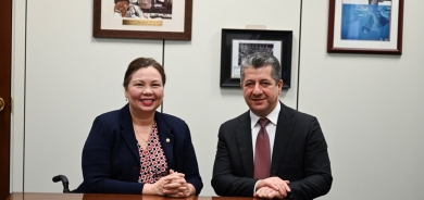 رئيس حكومة إقليم كوردستان يجتمع مع السيناتور تامي داكوورث