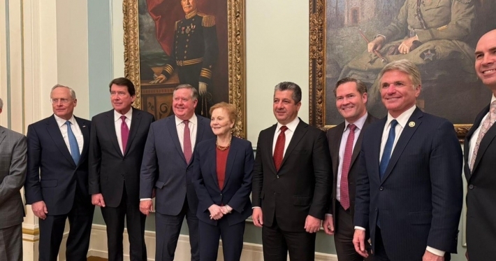 أعضاء مجلسي الشيوخ والنواب الأمريكيين يقيمون مأدبة عشاء على شرف رئيس الحكومة