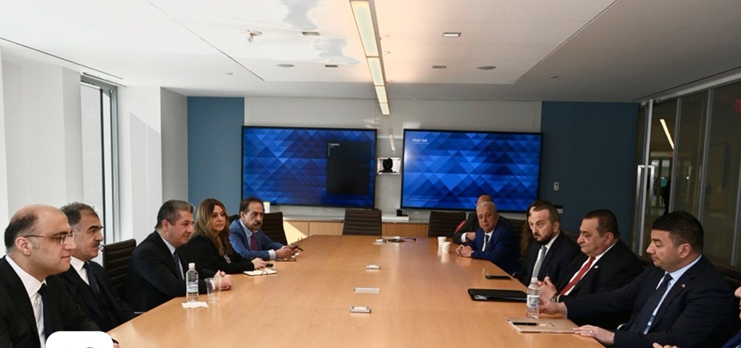 رئيس حكومة إقليم كوردستان يجتمع مع وفد من الجالية الكلدانية والآشورية في الولايات المتحدة