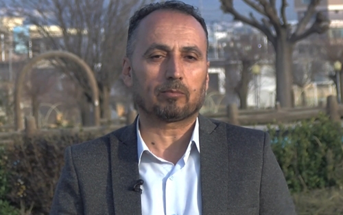 عەباس محەمەد عەلی بەڕێوەبەری كەناڵی ئاسمانیی پەیام:     چۆن خەباتمان كرد بۆ ئازادی دەبێت  خەبات بكەین بونیادنانی سیستمێكی دیموكراتی و  داڕشتنی یاسایەك كە كاری ڕێكخراوەیی و  حزبیی تێدا بكەین