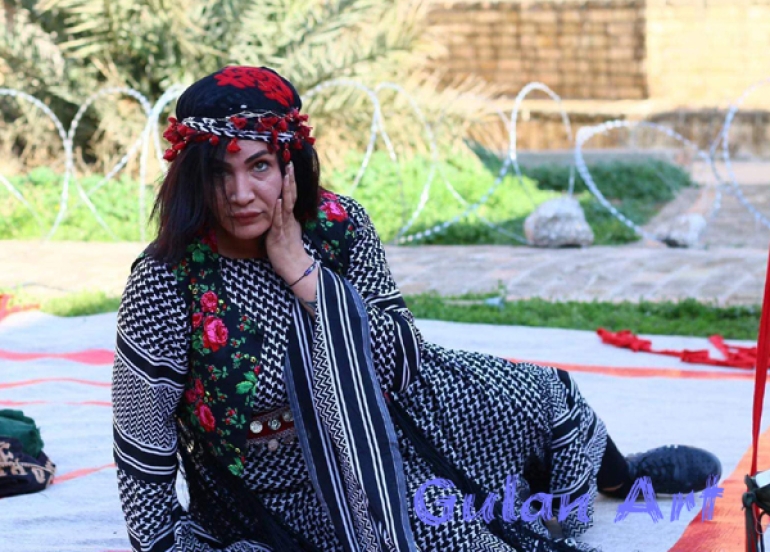 سه‌لمه‌ له‌نێوان مۆنۆدراما و دیۆدراما و فۆرٍمێكی نوێ