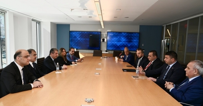 Serokwezîrê  Herêma Kurdistanê li gel şandeke Dîasporaya Keldanî û Aşûrî li Amerîkayê civiya