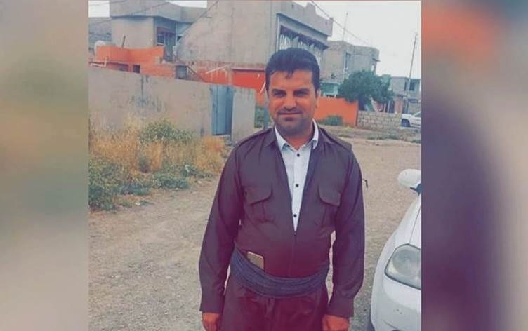 Dema bûkguhastinê li ber çavên kurê xwe hat kuştin