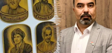 کیڤان بارزانی بە تابلۆکانی گوزارشت لە زمان و کەسایەتییەکانی کورد دەکات