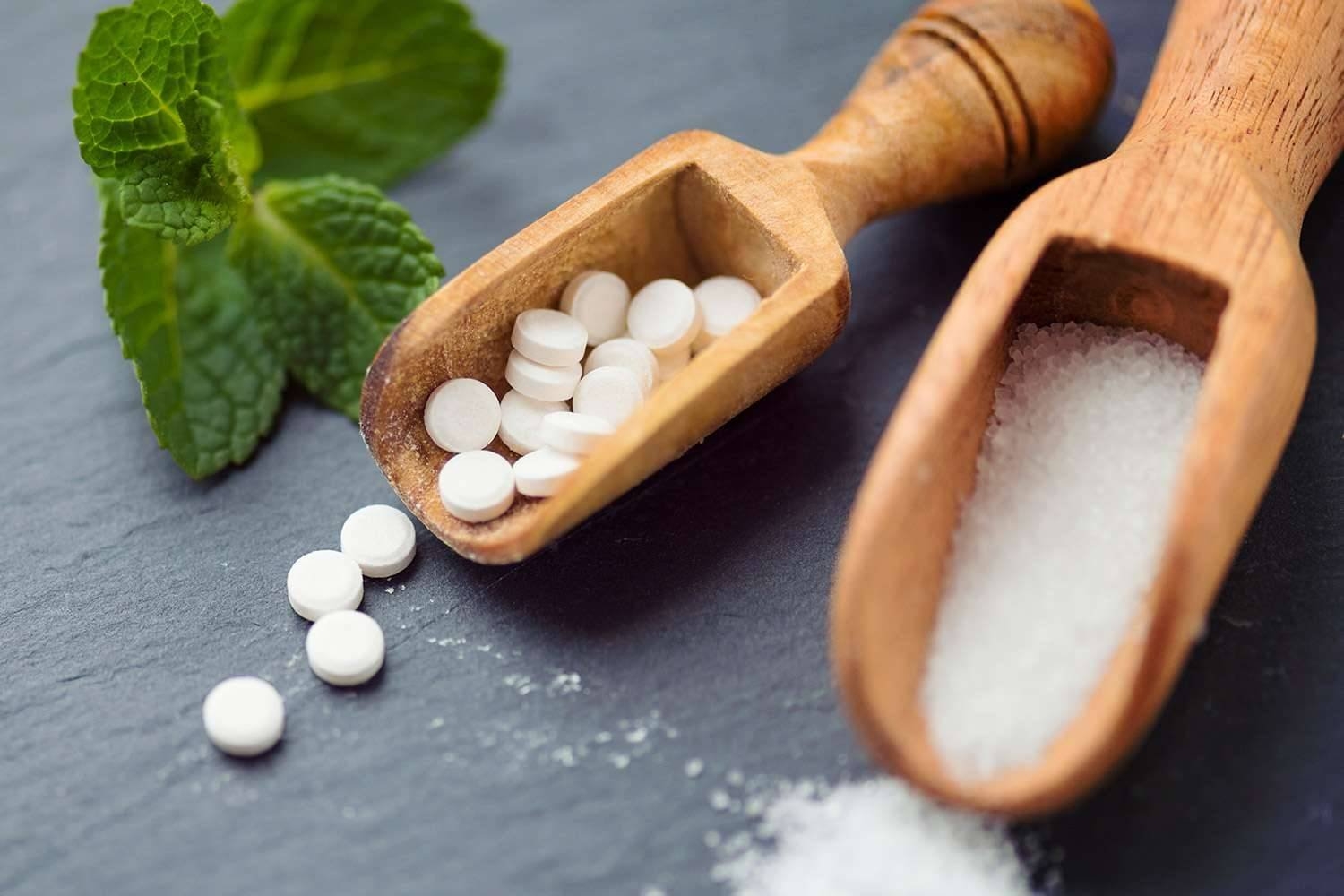 طبيب يحذر: بدائل السكّر تحفّز الإصابة بالسرطان !