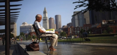 ربما لم تسمع عنه من قبل... طبيب يكشف عن العنصر الغذائي «لإبطاء الشيخوخة»