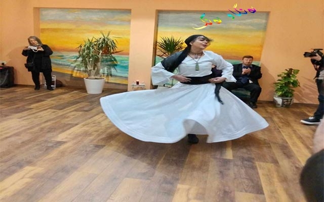 سەمای پێكەوە ژیان بە میوزیكی كوردی