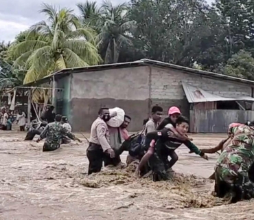 لافاو و زەوی لەرزین لە ئەندەنوسیا