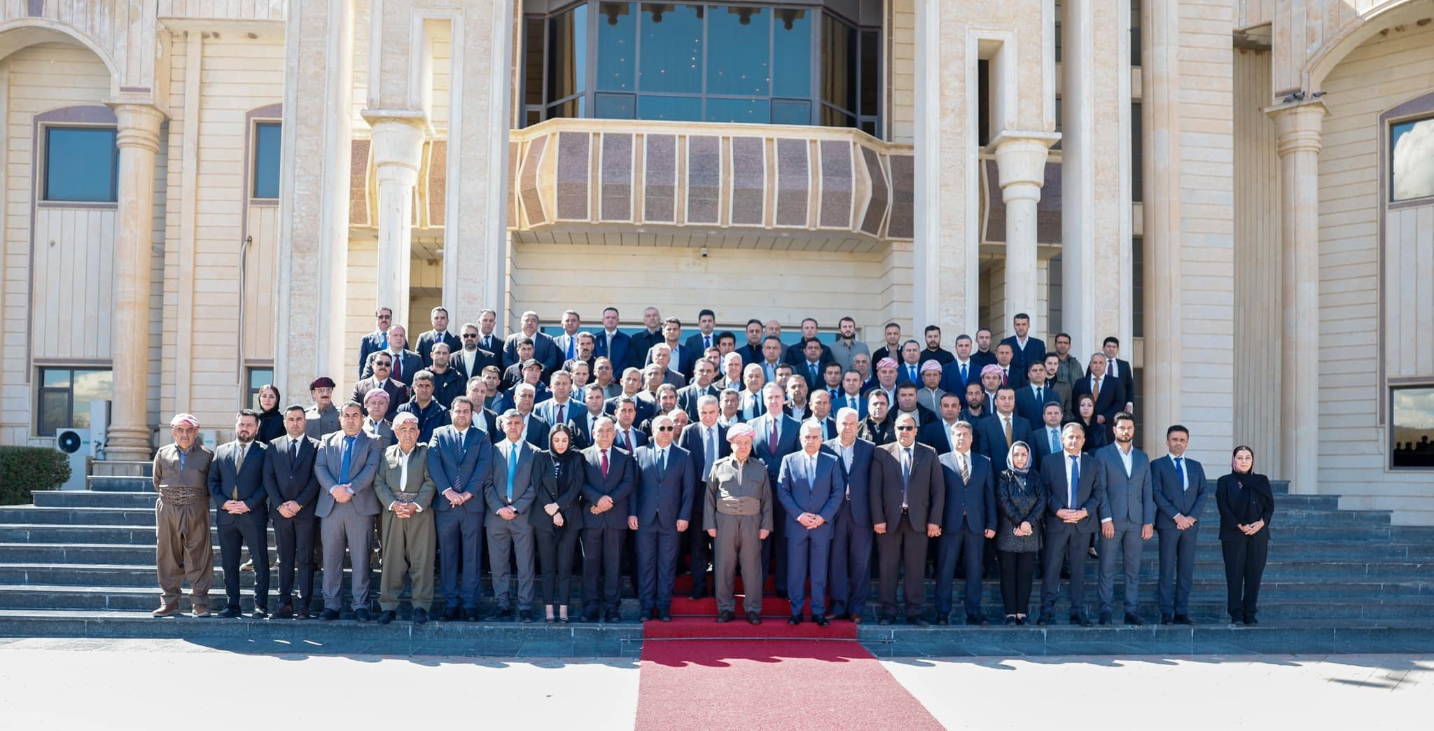 ســــەرۆک بـــارزانـــی: هێشتا لەنێو دەوڵەتی عێراقدا حەزی سڕینەی گەلی کوردستان دەبینرێت