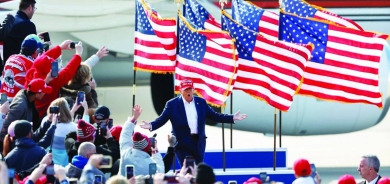 ترمب يحذر من «حمام دم» اقتصادي