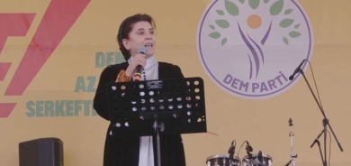 Leyla Zana: Em bi tekoşîna Mele Mistefa Barzanî bi hestên Kurdbûnê hesiyan
