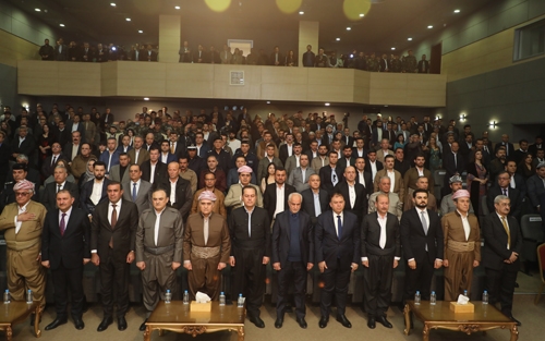 ئالنگارییەكانی ئاسایشی نیشتمانی  كتێبی دووەمی بازنەی گفتوگۆ