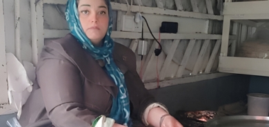 شــــۆخ نـــەســریـــن فــەتـــاح :  شەشەم ڕەمەزانە لەسەر شەقام ناوساجی دەفرۆشم