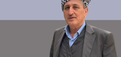 ئازاد ئەكرەم كوورەچی  سەرۆكی لیستی میللەت و ئەندامی خولی پێنجەمی پەرلەمانی كوردستان بۆ گوڵان:     هەموو بڕیارەكانی ئەم دواییەی دادگای فیدڕاڵی لە دژی هەرێمی كوردستان بڕیاری سیاسین و بۆ لاوازكردنی قەوارەی هەرێمە