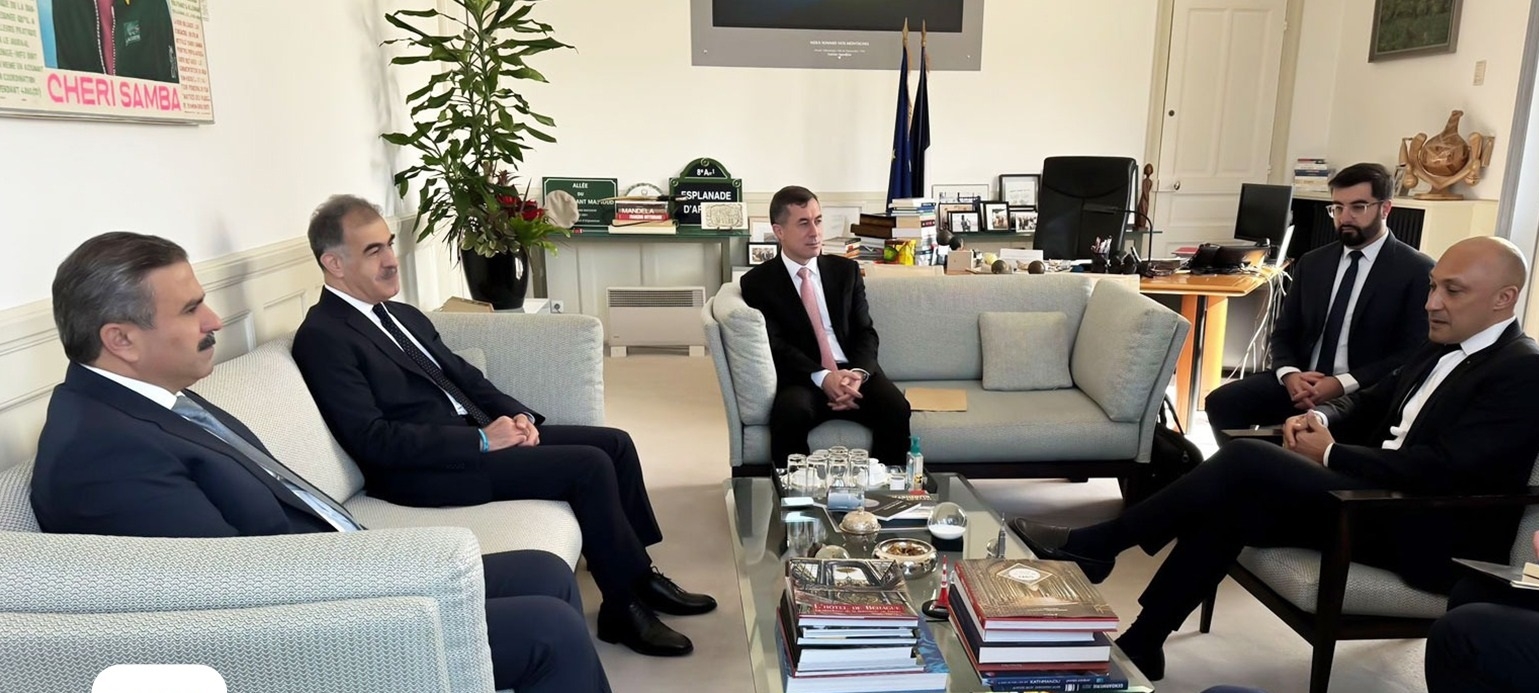 وفد حكومة إقليم كوردستان يجري سلسلة لقاءات بباريس