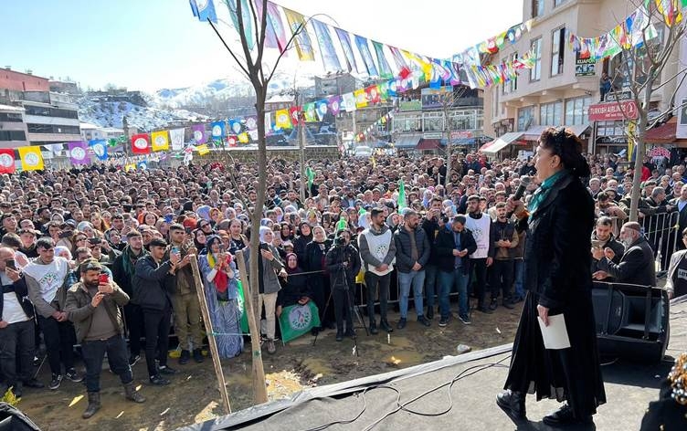 Leyla Zana: Eger em bihêz bin em dê bibin mixetab