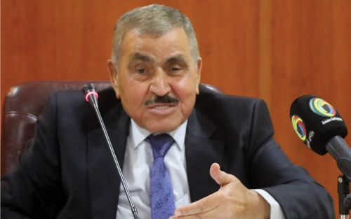 پ.د.محەمەد عومەر مەولوود دادوەر و پسپۆڕی یاسای دەستووری:     دادگای فیدڕاڵی سەرلەبەری دەستوورەكەی بۆ هەموار كردووین و دەستوورێكی تازەی بۆ داڕشتووه‌ته‌وە