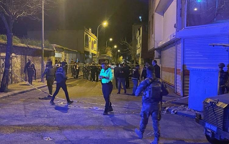 RIHA – Du bira hatin kuştin