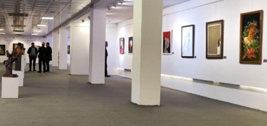 لە شاری سلێمانی پێشانگەی (نەوار) ژمارەیەك خانمی شێوەكار كۆدەكاتەوە