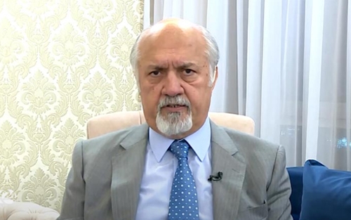 مشعان ئەلجبوری  سیاسەتمەداری دیاری عێراق:     دادگای فیدڕاڵی كار بۆ ئەوە دەكات هەرێمی كوردستان بۆ دوو قەوارە دابەش بكات و بە دەستوورییش لە قەڵەمی بدات