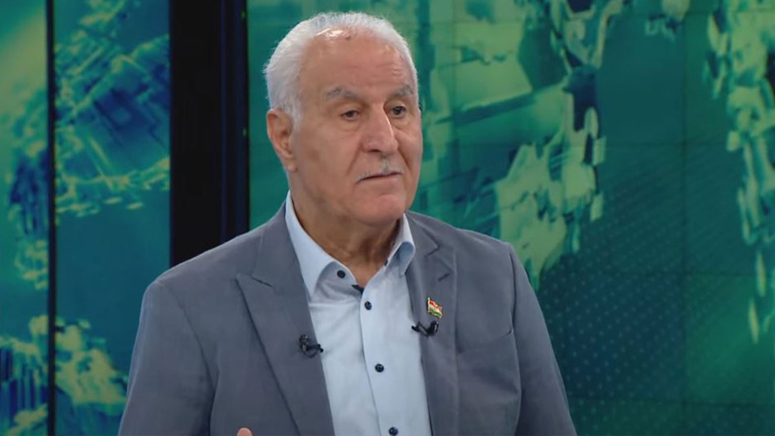 عارف رشدي: بقي رئيس الوزراء مسرور بارزاني صامداً وشجاعاً