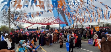 Kurdên nav Ak Partiyê: Divê Ak Partî polîtîkayên xwe ji ber çav derbas bike