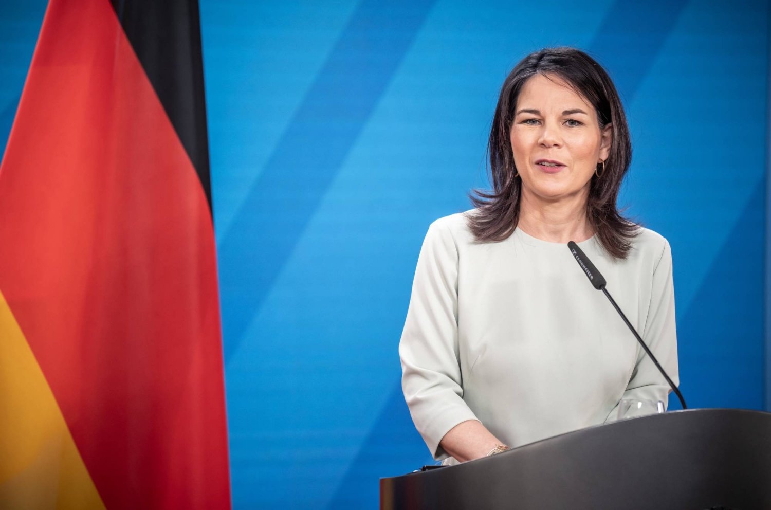 ألمانيا تحضّ على ضبط النفس في الشرق الأوسط