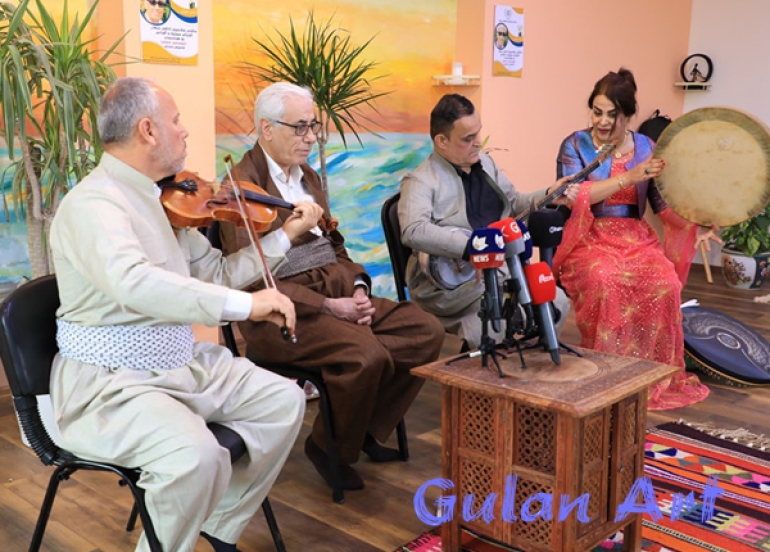 خوسرەوی ماملێ بۆ هونەرمەندە گەنجەکان: هێزی هونەریی خۆتان بۆ قایمتر کردنی بناغەکانی کوردستان تەرخان بکەن