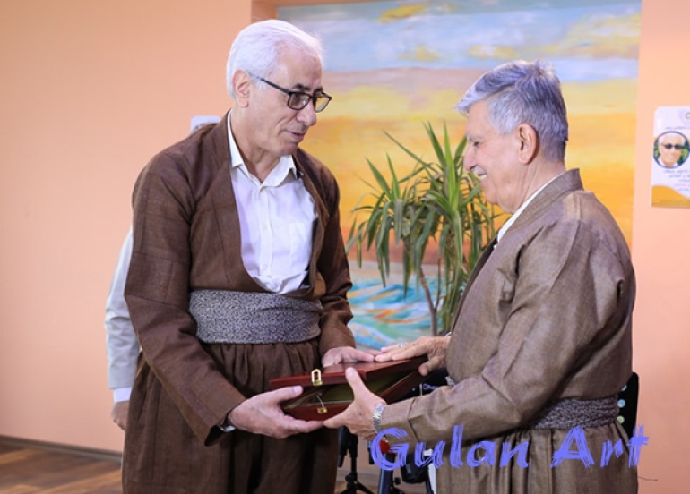 خوسرەوی ماملێ بۆ هونەرمەندە گەنجەکان: هێزی هونەریی خۆتان بۆ قایمتر کردنی بناغەکانی کوردستان تەرخان بکەن