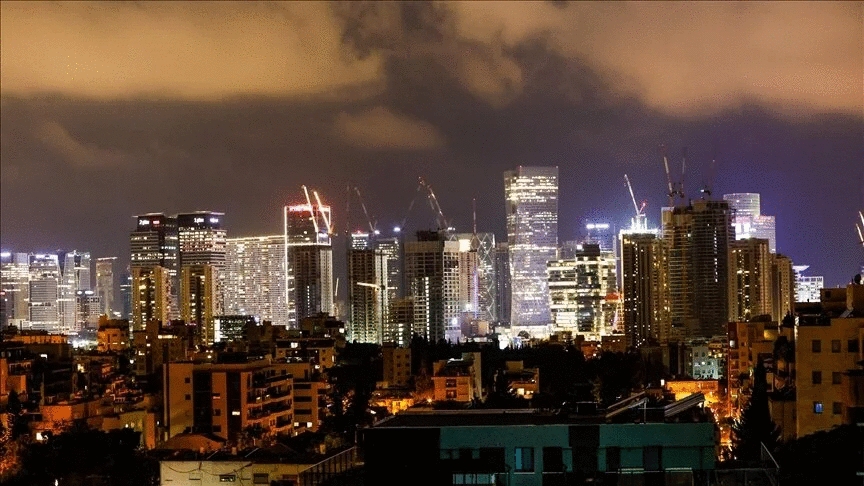 سوپای ئیسرائیل: ئێران بە نزیکەی 290 مووشەک و فڕۆکەی بێفڕۆکەوان هێرشی کردووە