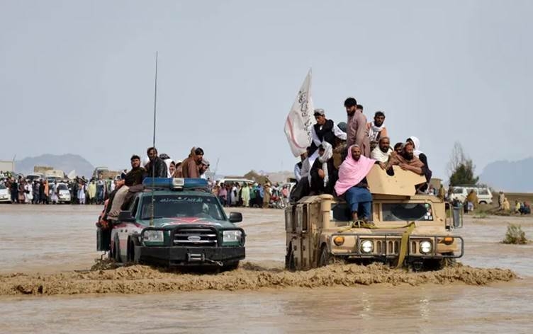 Li Efxanistanê lehî: Bi dehan mirî û birîndar hene