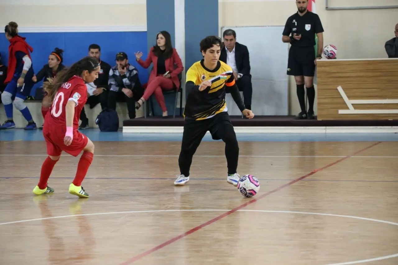 ئافرەتانی دهۆك دەستەیەكی ڕاهێنەری تازەیان دیاری كرد