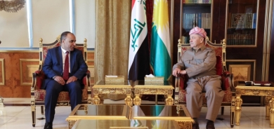 Serok Barzanî pêşwaziya Serokê Bazineya Hilbijartinan û endamekî Civata Komisyona Hilbijartinan a Iraqê dike