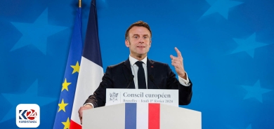 Macron ji bo K24ê: Em li ser alîkariya Pêşmergeyan berdewam dibin