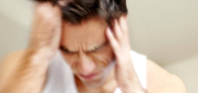 الصداع النصفي مرتبط بنقص بعض الفيتامينات ؟! تعرّف عليها