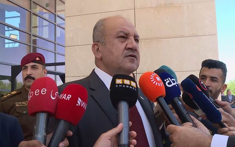 Wezîrê Parastinê yê Îraqê: Amerîka dê çekan bide me