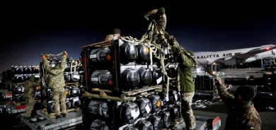 المساعدات الأميركية الجديدة لأوكرانيا... هل تغيّر مسار الحرب؟