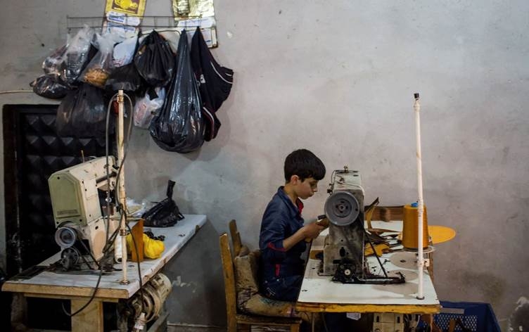 'Cejn' û zarok: Li Tirkiyeyê 759 hezar zarok tên xebitandin