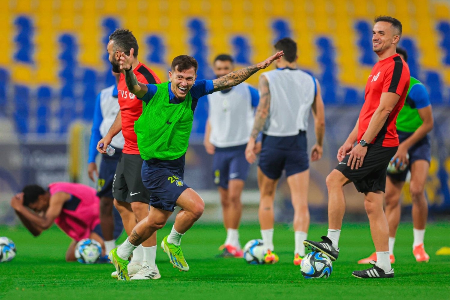 «التوازن» سلاح أندية الدوري السعودي بعد تقليص القوائم إلى 25 لاعباً