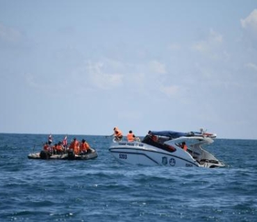 بەلەمێکی کۆچبەران لە ئاوەکانی جیبۆتی نقومبوو   