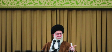 خامنئي يرفض ضمناً «السيناريو النووي الليبي» في إيران