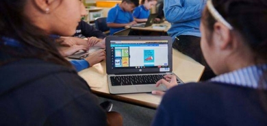 المعلمون يقودون مسيرة الذكاء الاصطناعي والتواصل المرئي