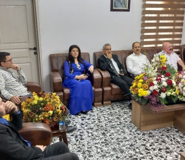 بـــــۆ پیرۆزبایی كردن ستافی رادیۆی دەنگی کوردستان سەردانی (گوڵان)یان كرد