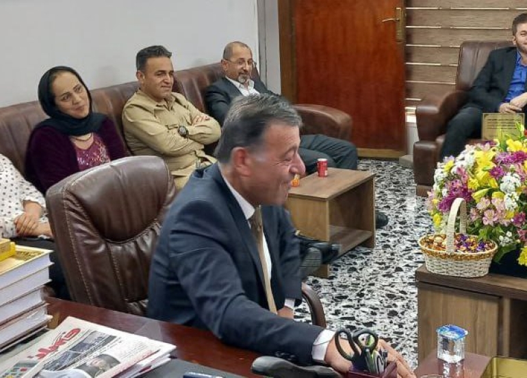 بـــــۆ پیرۆزبایی كردن ستافی رادیۆی دەنگی کوردستان سەردانی (گوڵان)یان كرد