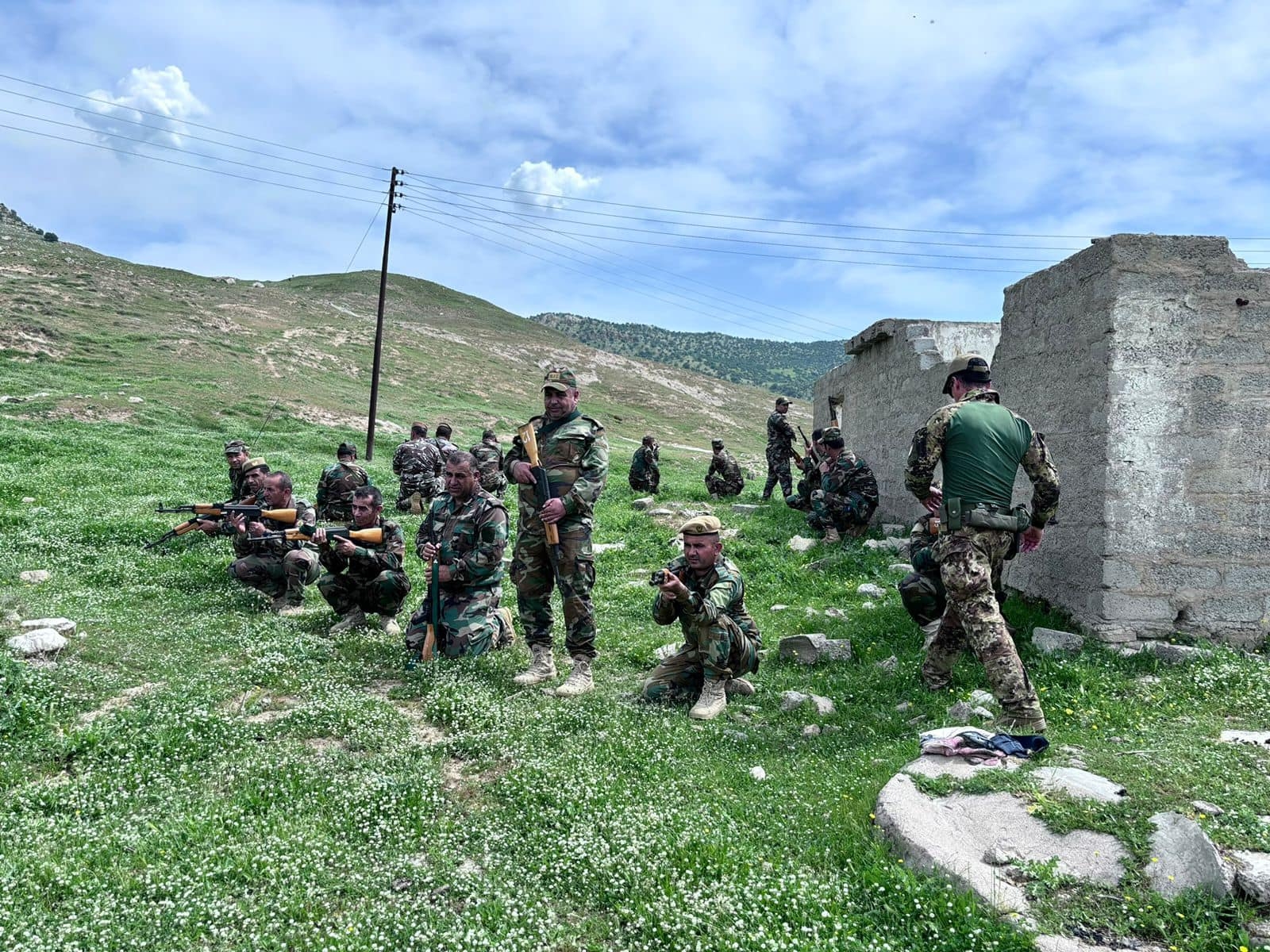 القوات الإيطالية تنظم دورتين تدريبيتين للبيشمركة