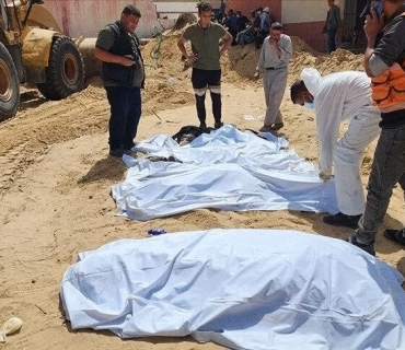 ژمارەی ئەو تەرمانەی لە گۆڕە بەکۆمەڵەکەی نەخۆشخانەی ناسر لە غەززە دۆزراونەتەوە گەیشتووەتە زیاتر لە ٣٩٢ کەس