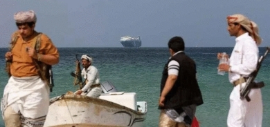 ئینگلتەرا: کەشتییەک لە دەریای سوور بە هێرشێکی مووشەکی کرایە ئامانج