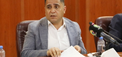 پ.د. شێرزاد زەكەریا  مامۆستای زانكۆی زاخۆ:     هەندێ لە هێزە  سیاسییەكان هەوڵ دەدەن، دادگای فیدڕاڵی جێگەی (كودەتا سەربازییەكان)ی ڕژێمەكانی پێشووی عێراق بگرێتەوە