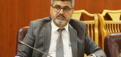 د.جەلال ئەحمەد  ئەندامی بازنەی گفتوگۆ:     گرنگە حزبە کوردستانییەکانی باشووری کوردستان بەوانەی بەشەکانی دیكەی کوردستانیشەوە، بەرژەوەندیی نیشتمانی بخەنە سەرووی هەموو بەرژەوەندییەکان